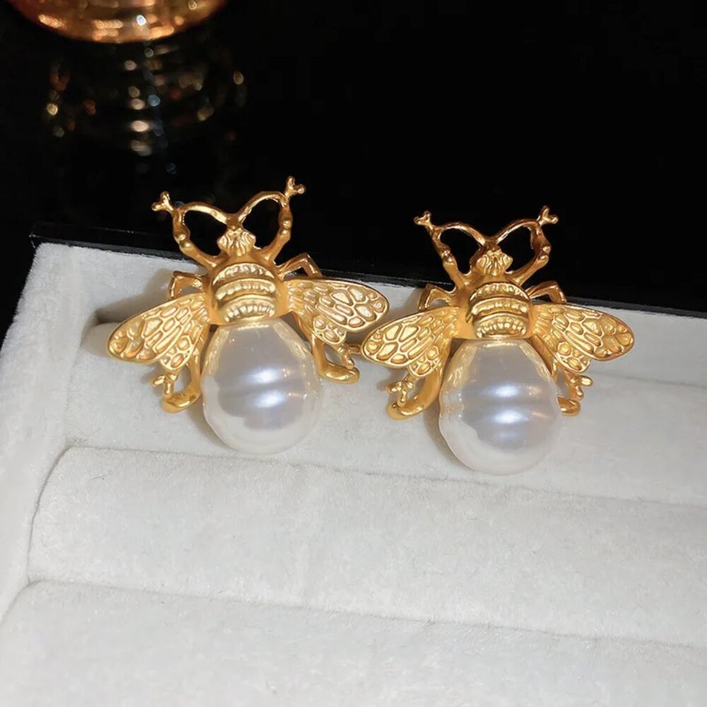 NEW Matte Gold and Baroque Pearl Ornate Statement Earrings - Picture 3 of 4